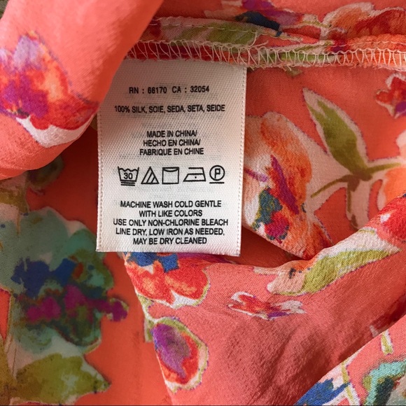 SOLD🚫Maeve Floral Coral Flutter Silk Blouse - Picture 8 of 8